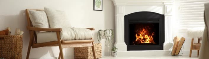 cheminée blanche dans un intérieur
