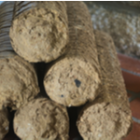 tas de bois compressés