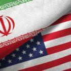 focus sur le drapeau états-unien et de l'iran
