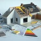 miniature d'une maison en construction entourée de petits d'outils