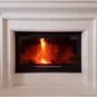 focus sur un insert bois allumé