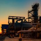 une centrale pétrolière
