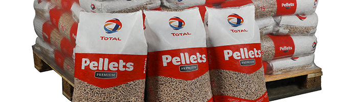 une palette de sacs de pellets
